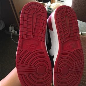 2016 BLACK TOED JORDAN 1s